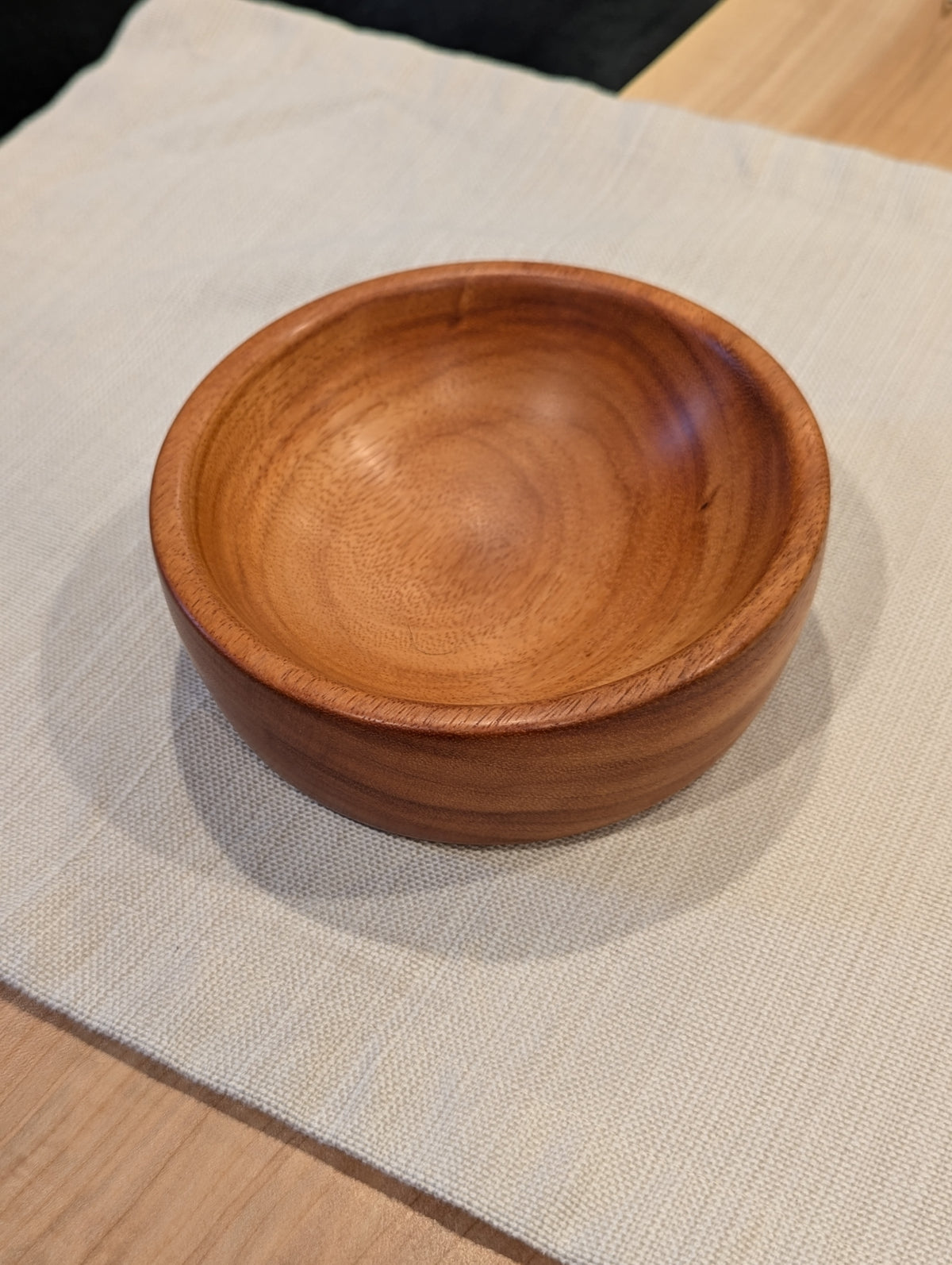 Red Canarywood Bowl