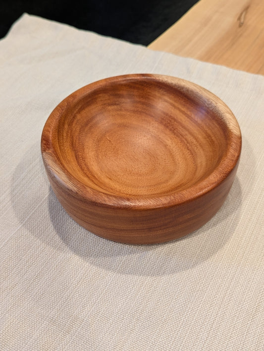 Red Canarywood Bowl